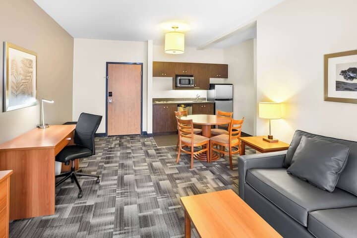 Room 14 of 45