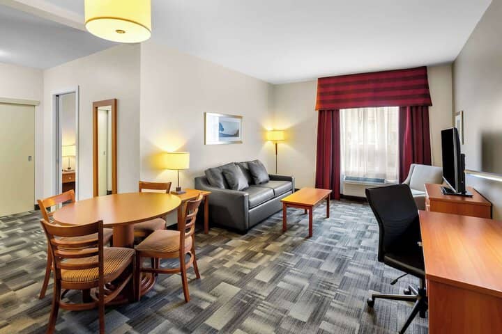 Room 13 of 45